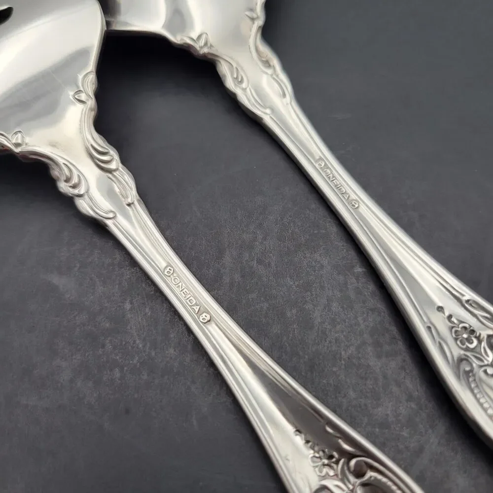 Oneida 18/8 Stainless Heirloom Frederick Serving Set Fork & Spoon (Shell Cassero